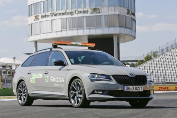 Skoda Superb Combi Sportline als National Medical Car beim Grand Prix-Wochenende am Hockenheimring.  Foto: Auto-Medienportal.Net/Skoda